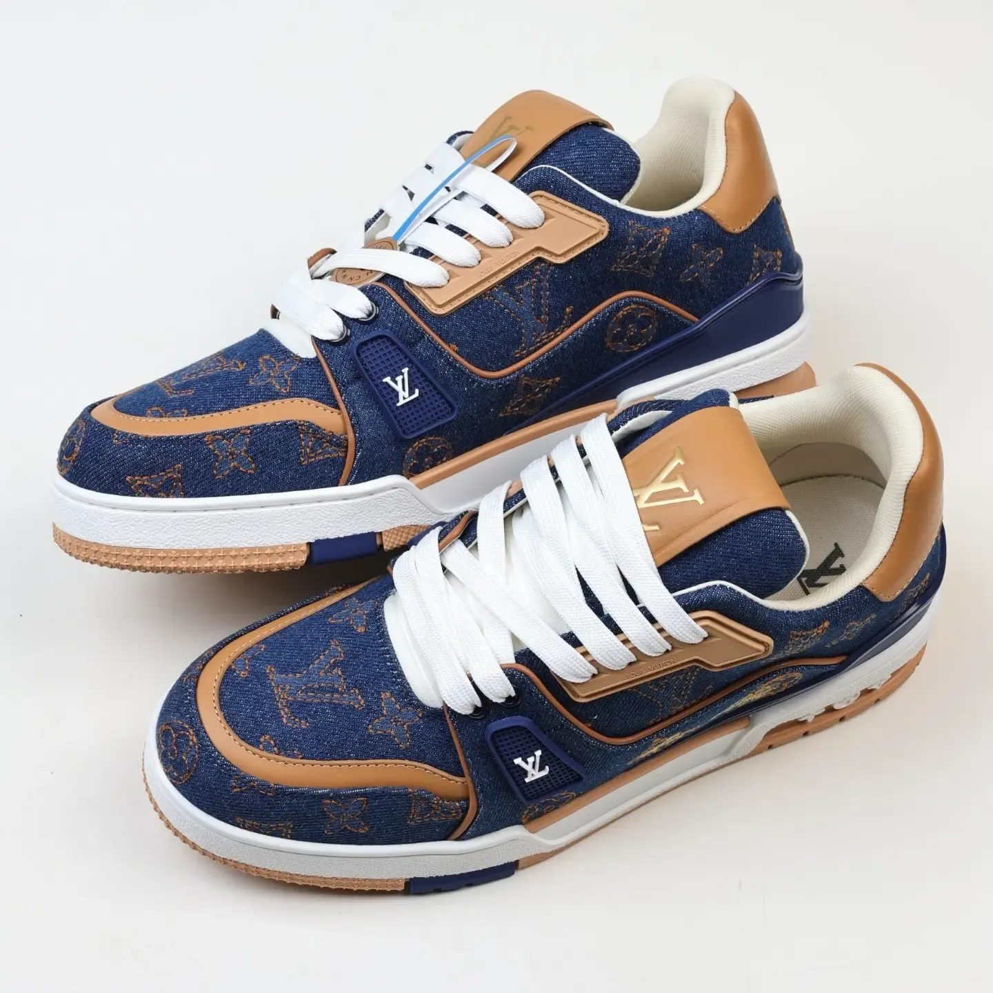 Sneaker Skate Shoes In Blue Calfskin And Denim With Embroidered Letters - Image 8