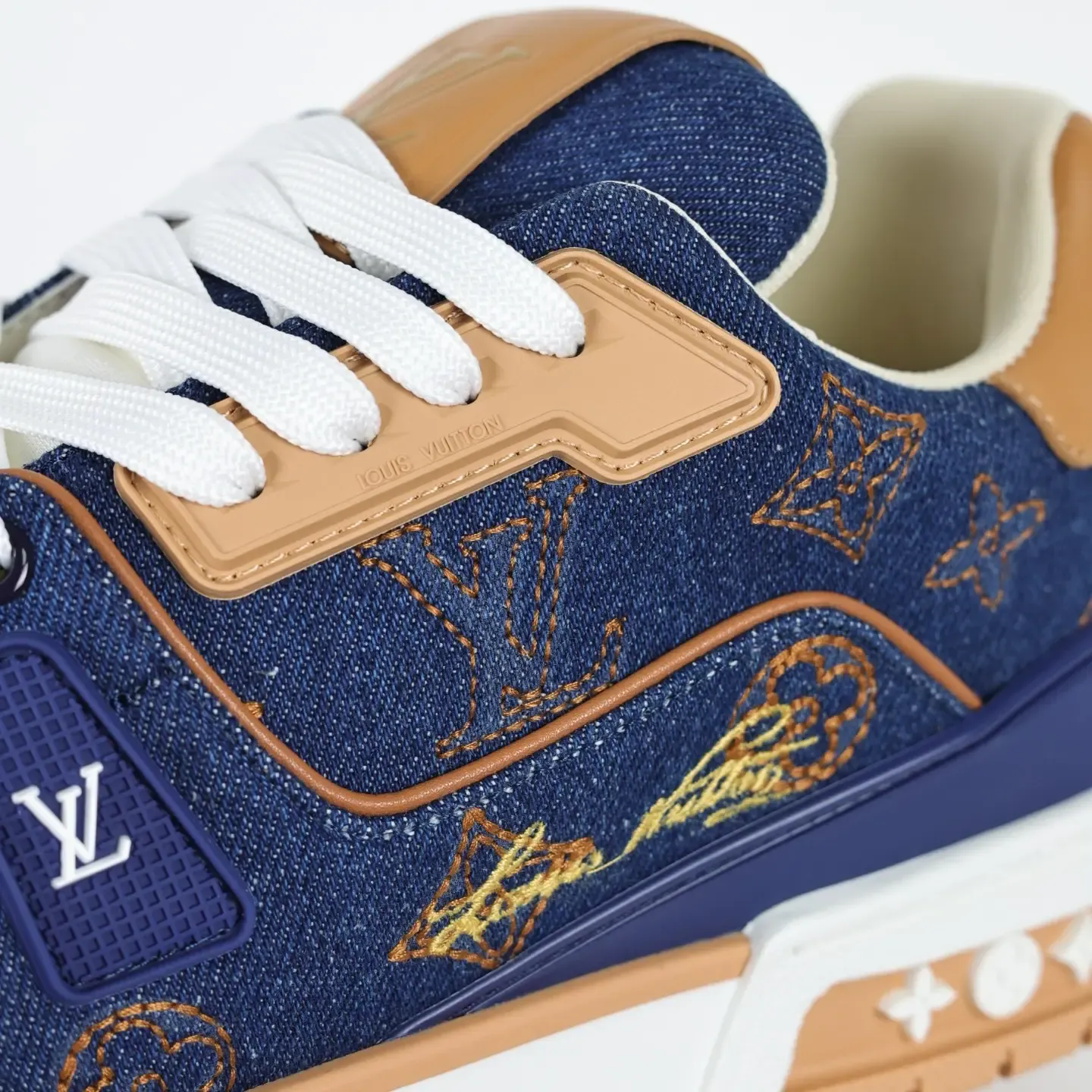 Sneaker Skate Shoes In Blue Calfskin And Denim With Embroidered Letters - Image 10