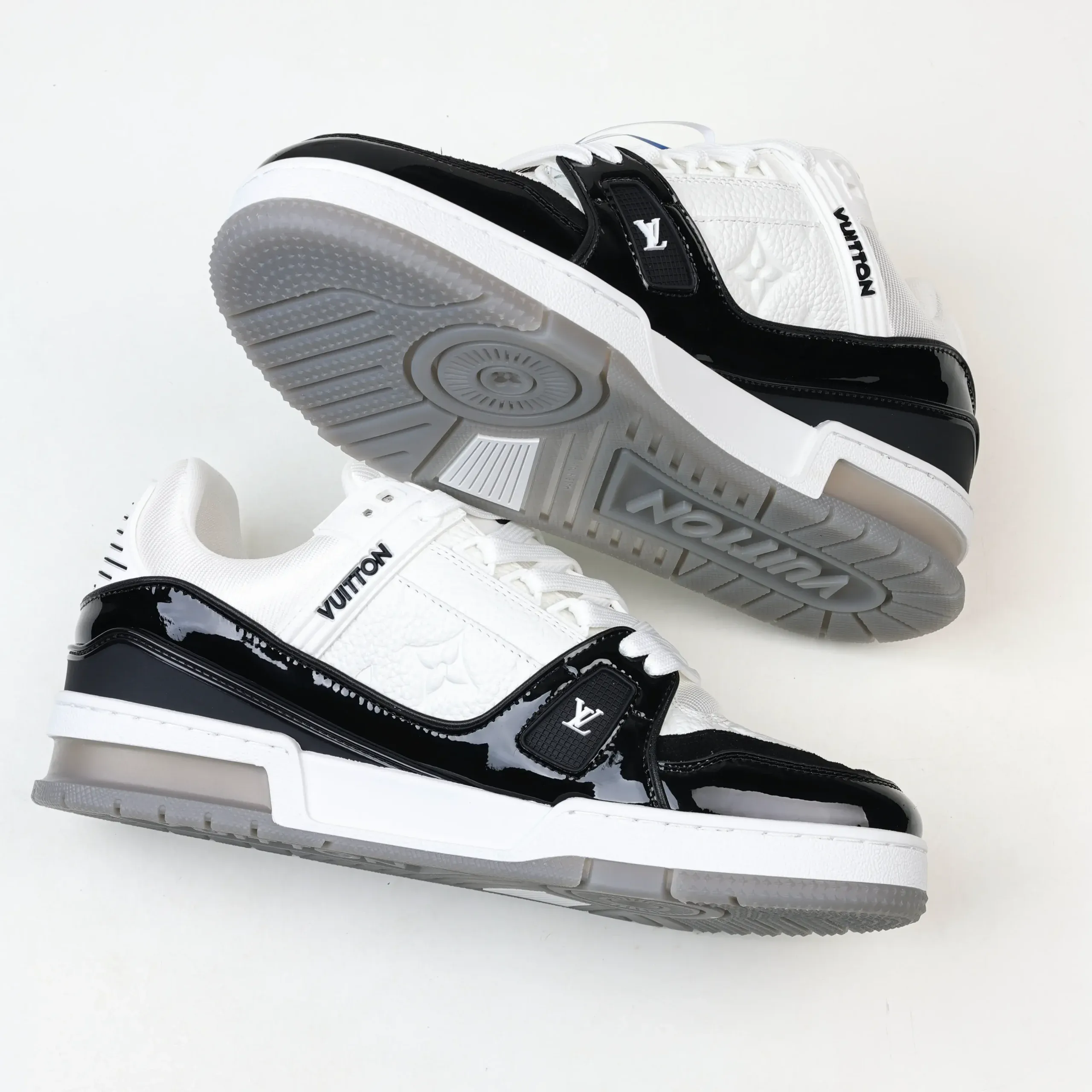 Trainer Monogram Sneakers In White Grained Calfskin And Black Patent Leather - Image 8