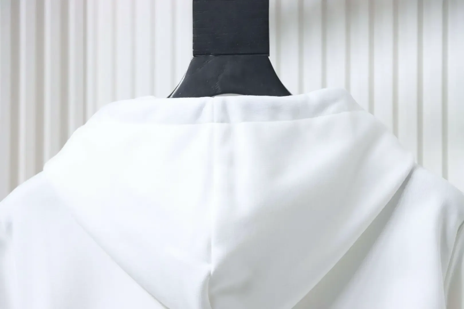 Angpao Hoodie With Co-Branding And Pocket Logo XXL - Image 4