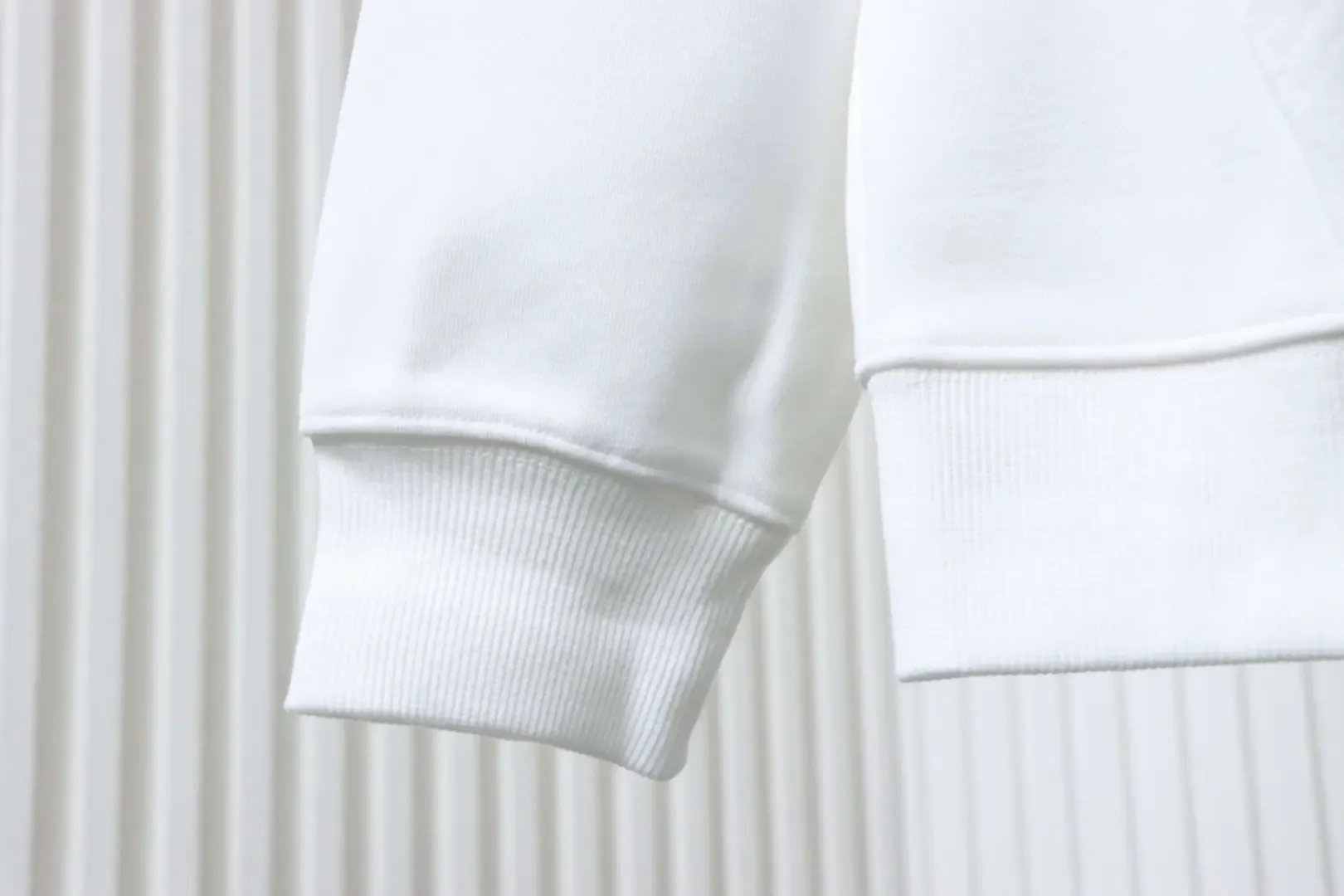 Angpao Hoodie With Co-Branding And Pocket Logo XXL - Image 5