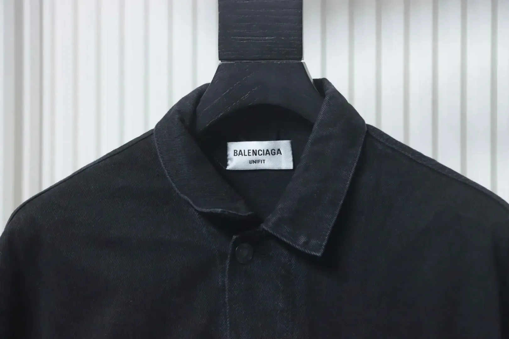 Balenciaga BLCG 23SS Washed Sanskrit Eiffel Tower Denim Jacket - Image 3