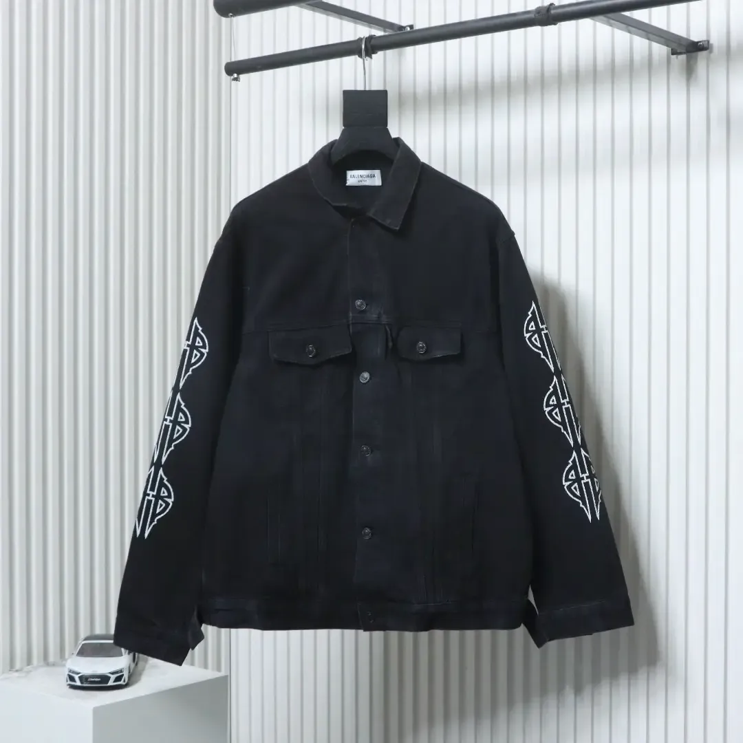 Balenciaga BLCG 23SS Washed Sanskrit Eiffel Tower Denim Jacket