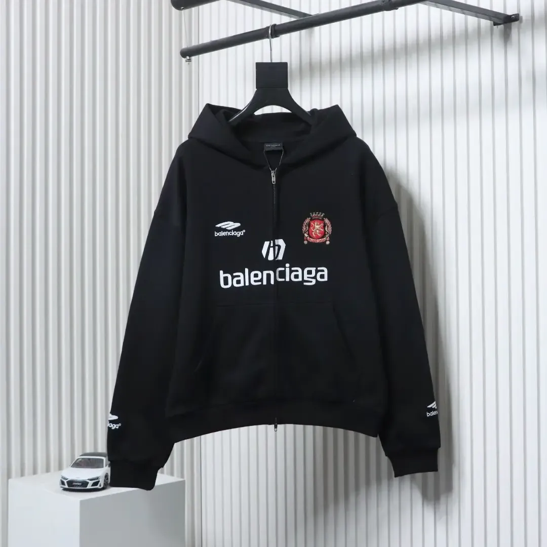 Balenciaga X Manchester United Embroidered 01 Zip-Up Hoodie - Image 11