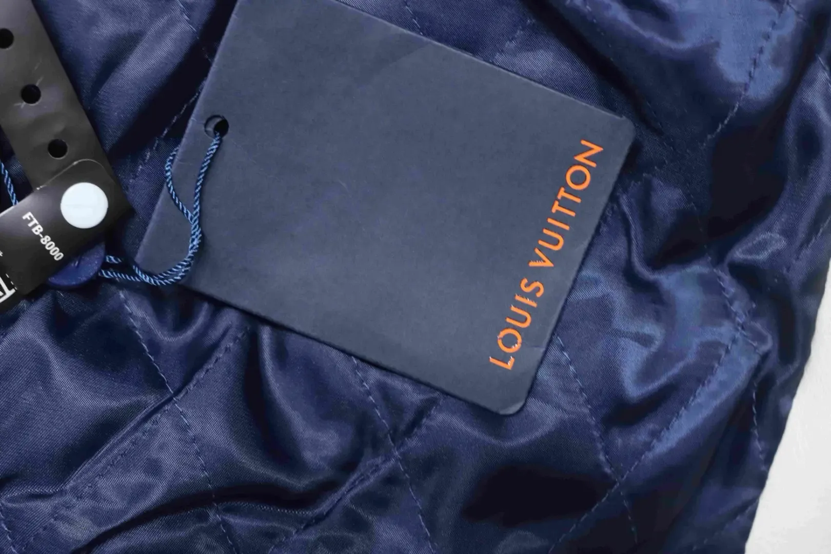 Baseball Jacket With Color Block Patternd - Image 11