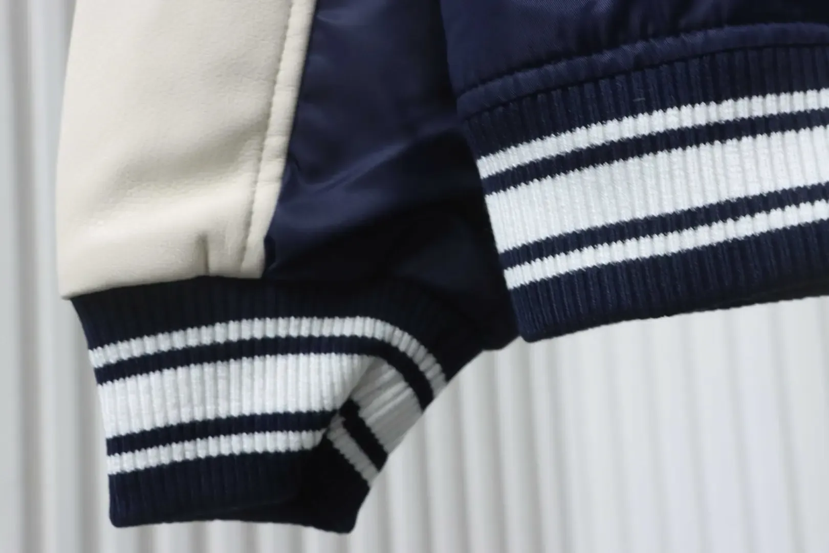 Baseball Jacket With Color Block Patternd - Image 7