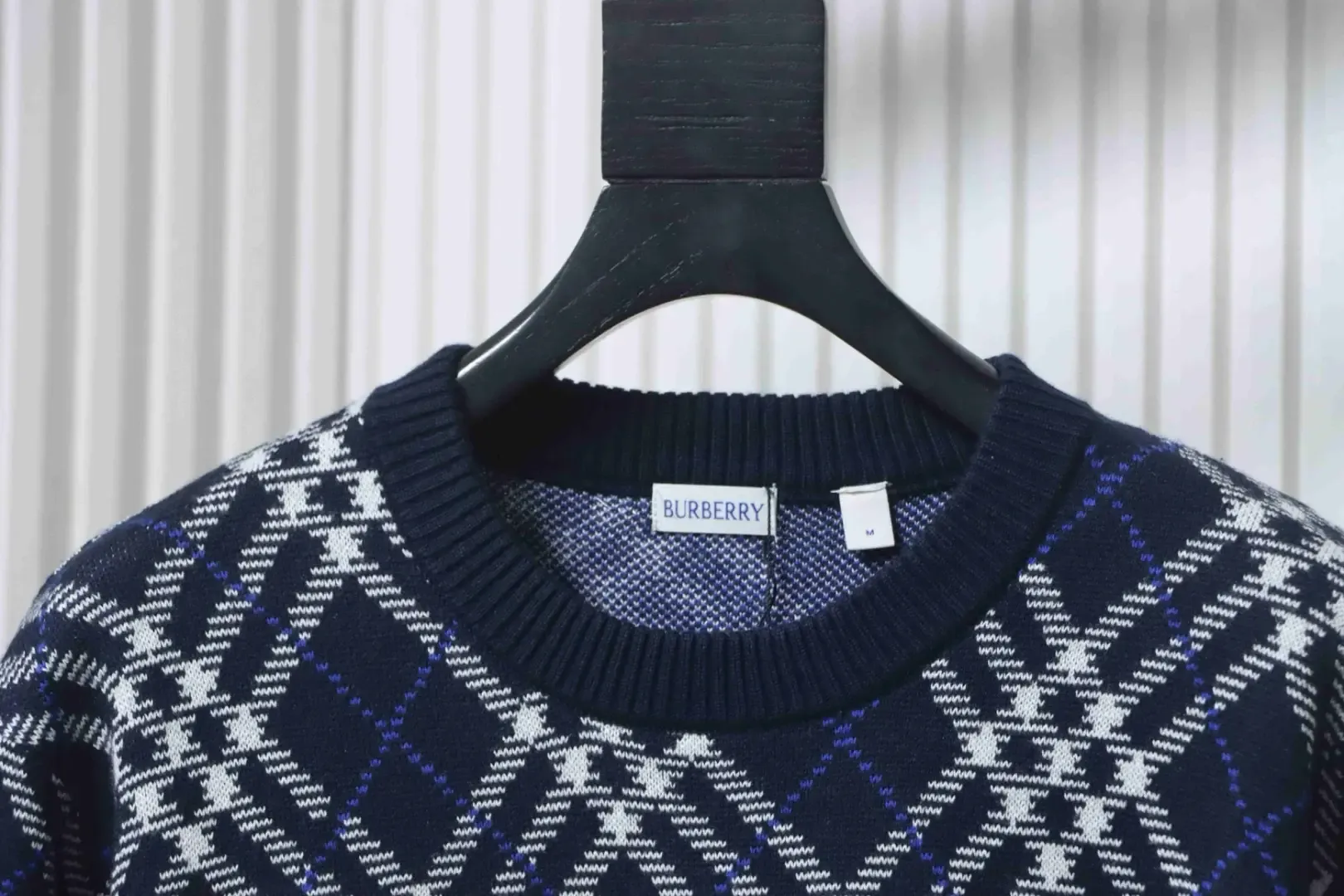 Bbr Pullover With Diamond Pattern And Round Neck - Image 3