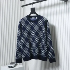 Bbr Pullover With Diamond Pattern And Round Neck