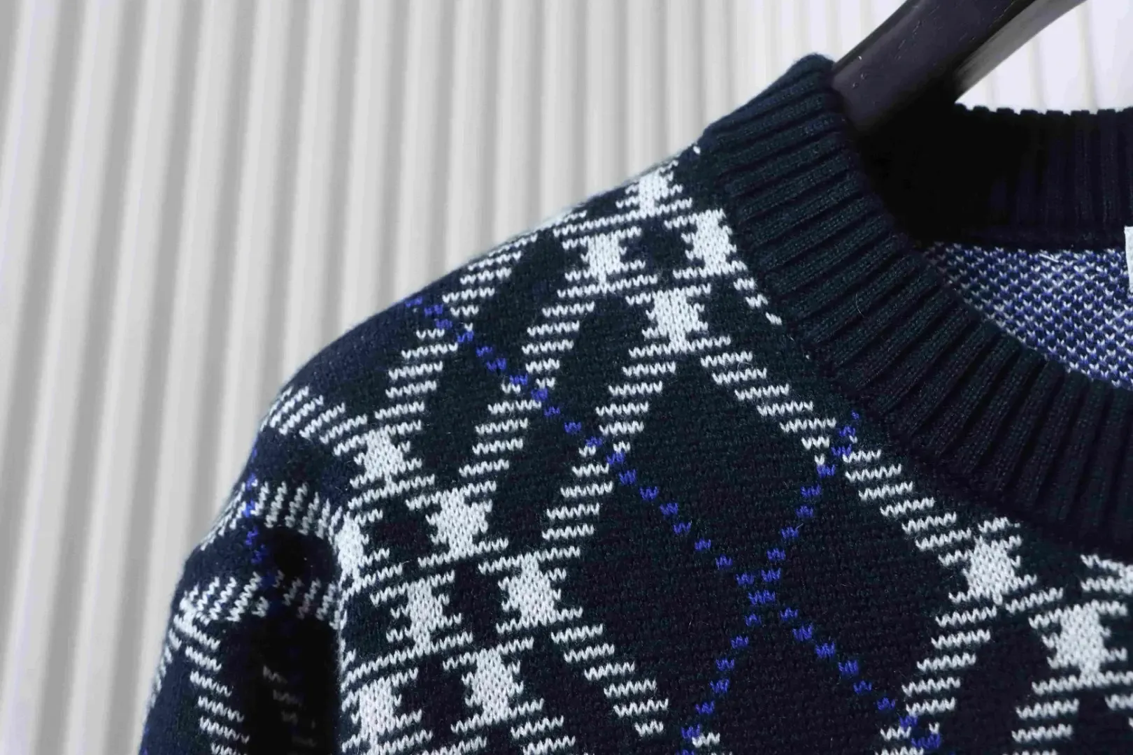 Bbr Pullover With Diamond Pattern And Round Neck - Image 5