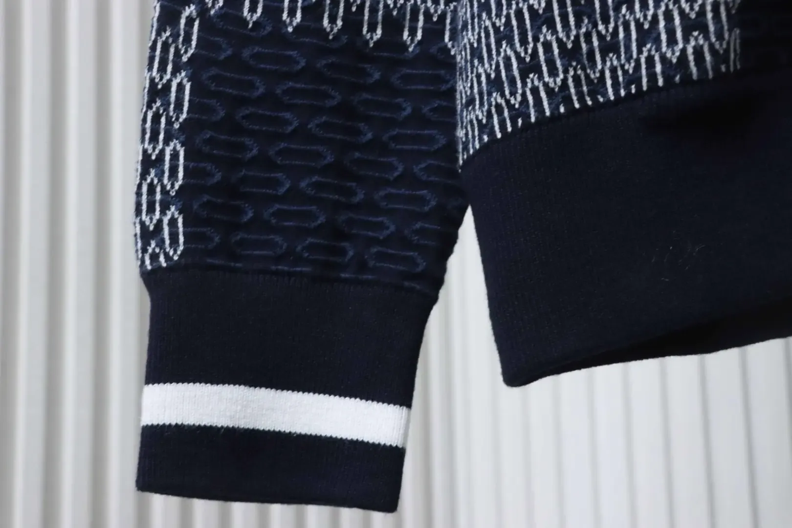 Checked Jacquard Cardigan With Zipper - Image 6