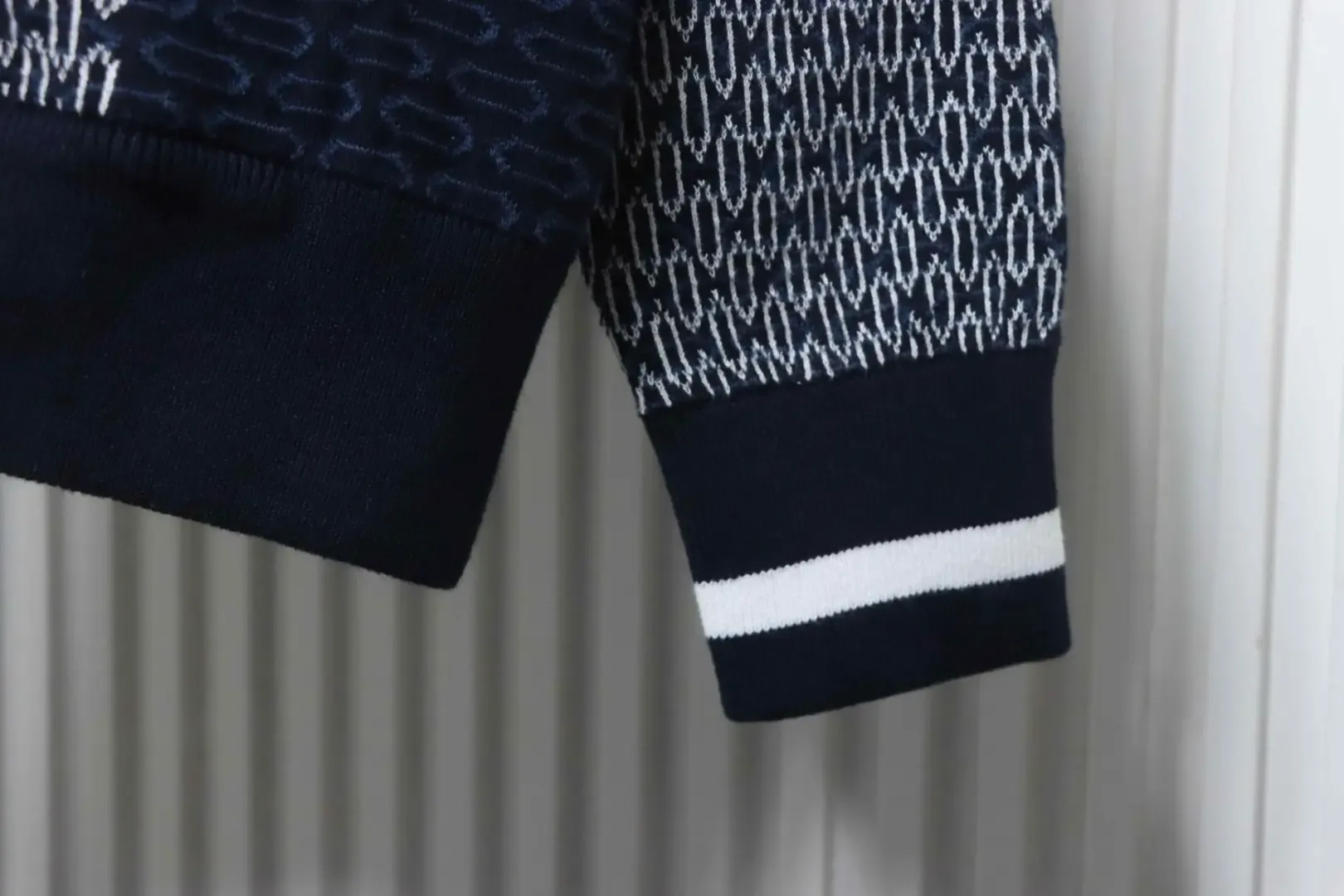 Checked Jacquard Cardigan With Zipper - Image 7