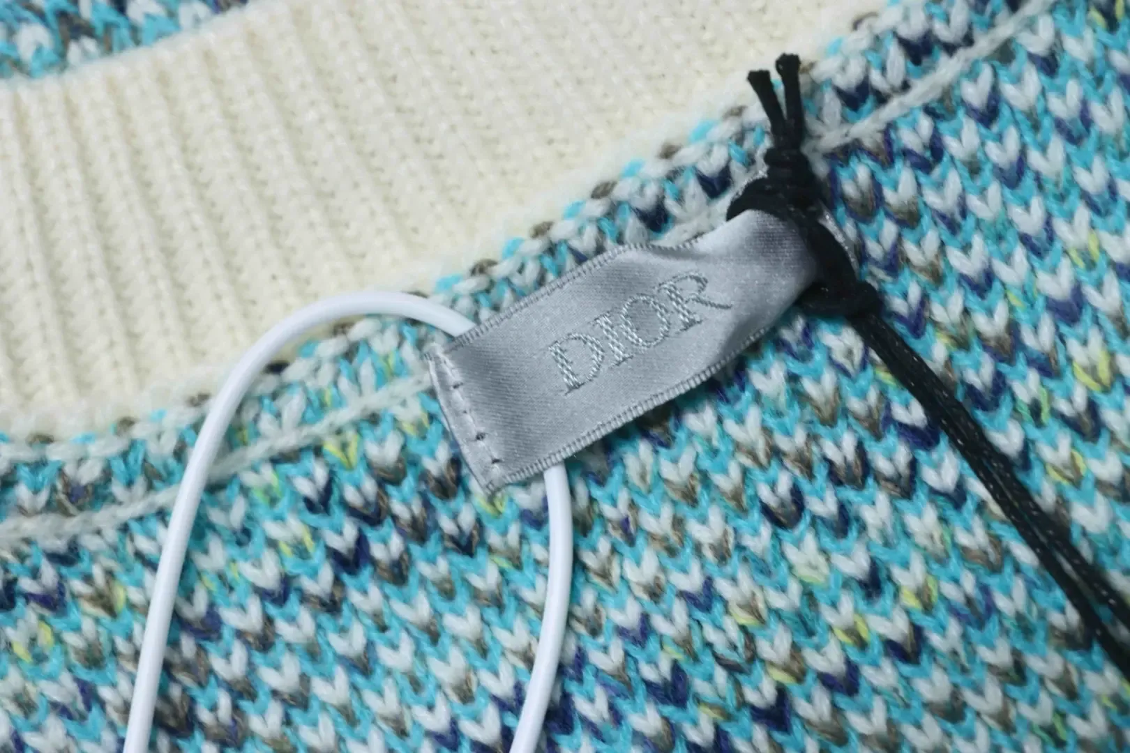 Classic Sweater With Monogram Jacquard Pattern And Round Neckline - Image 8