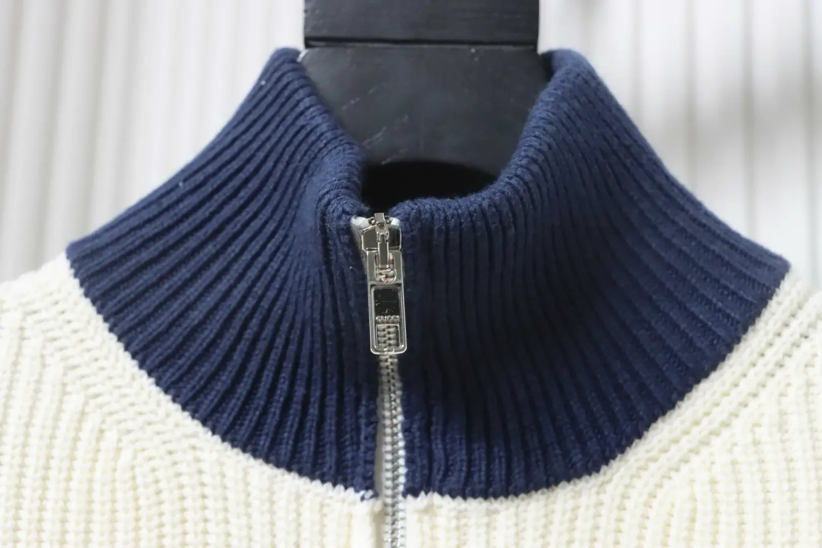 Contrasting Striped Knit Cardigan With Zipper - Image 4