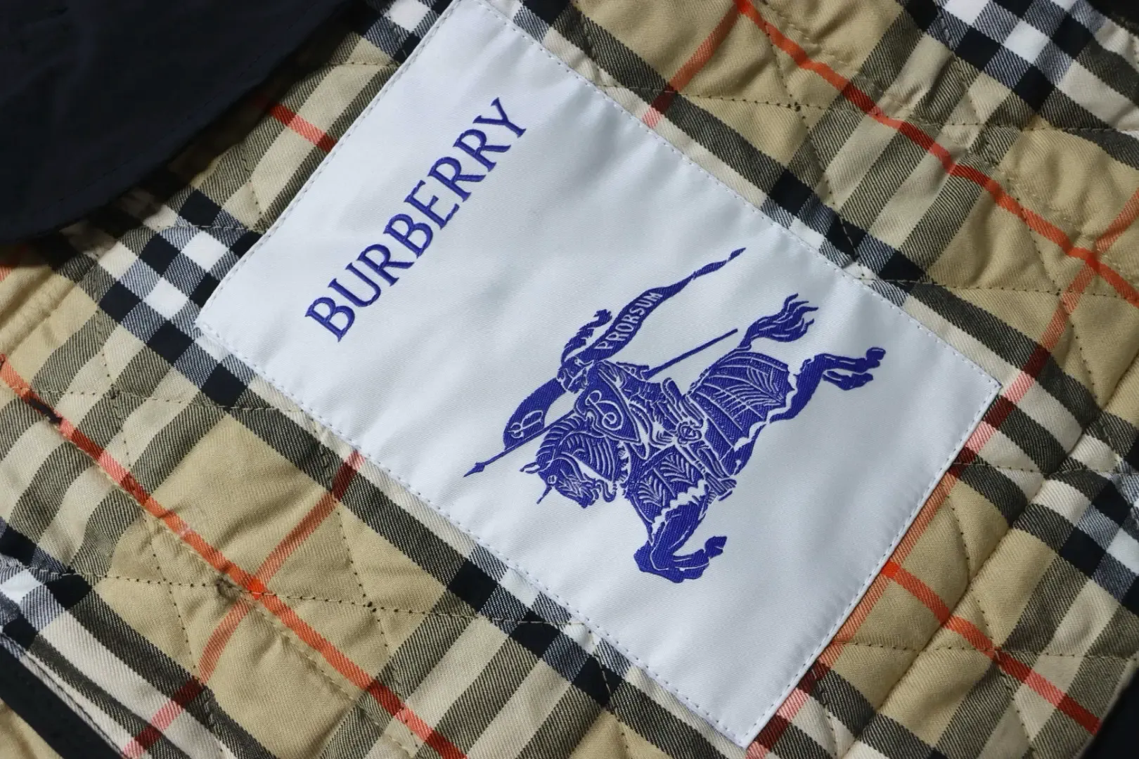 Jacket With Music Note Logo Diamond Pockets Cotton Coat - Image 8