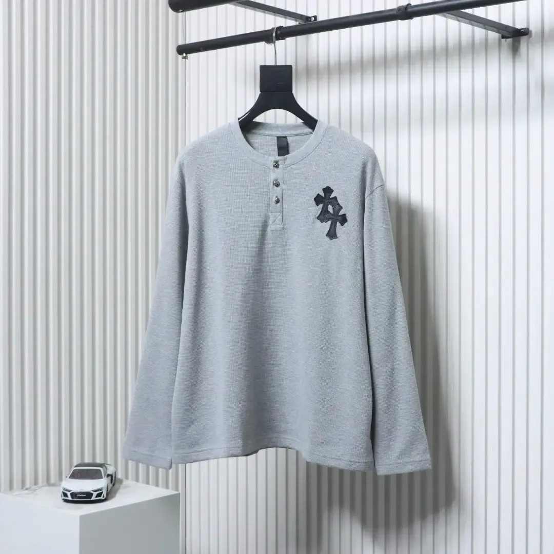 Long-Sleeved Leather Shirt With Waffle Texture And Cross Pattern