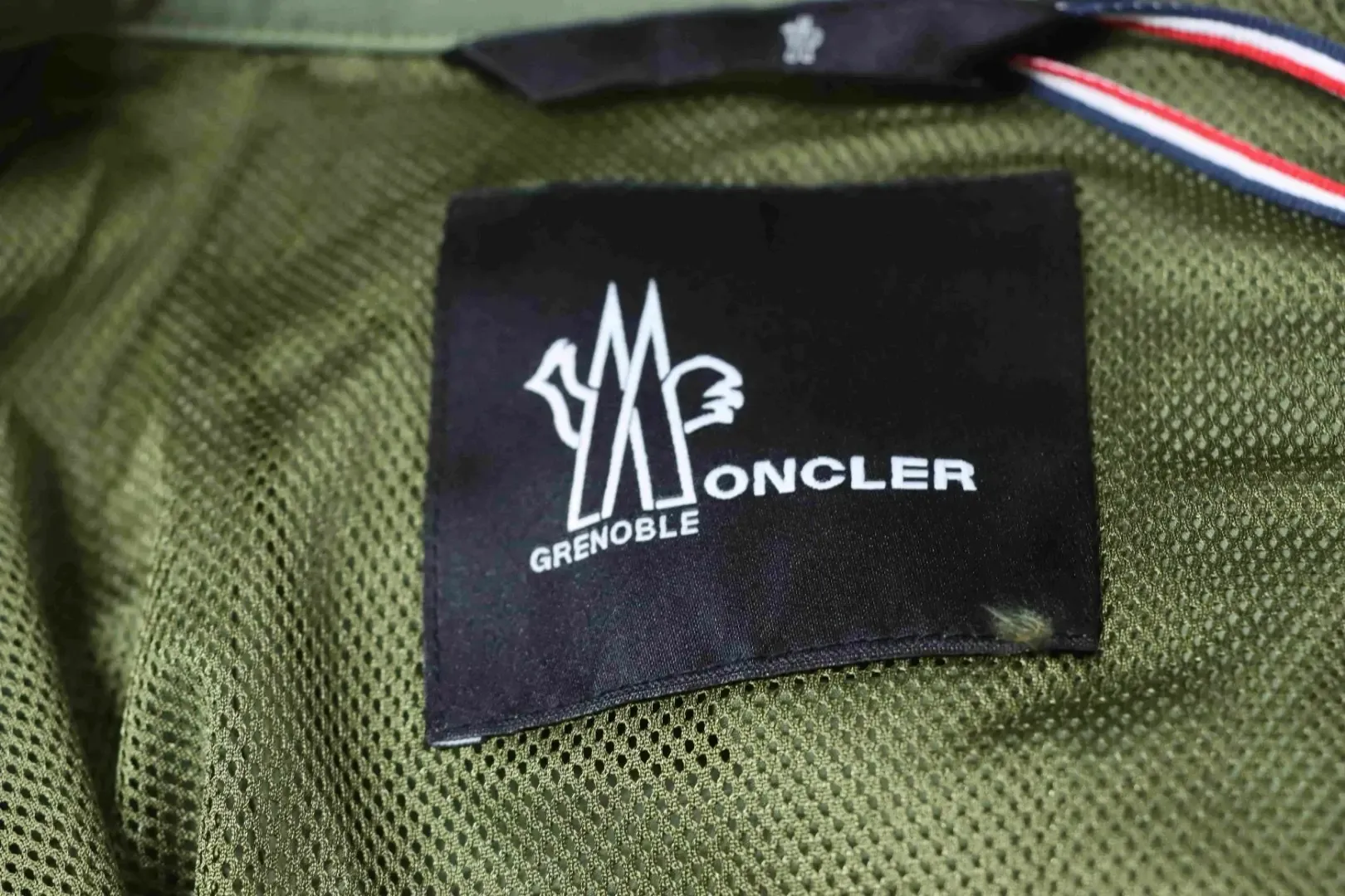 Moncler Functional Work Jacket With Multiple Pockets - Image 9
