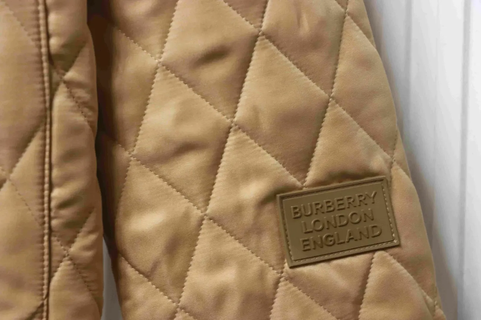 Quilted Stable Jacket With Corduroy Collar - Image 6