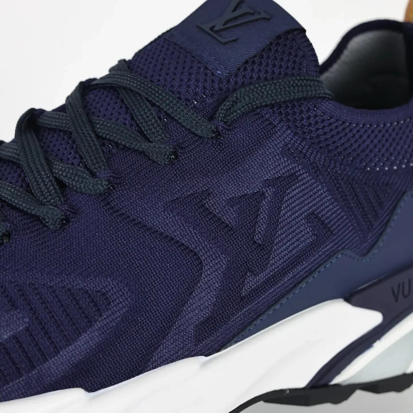 Runner Tatic Knitted Lace Up Sneakers In Blue And White - Image 11