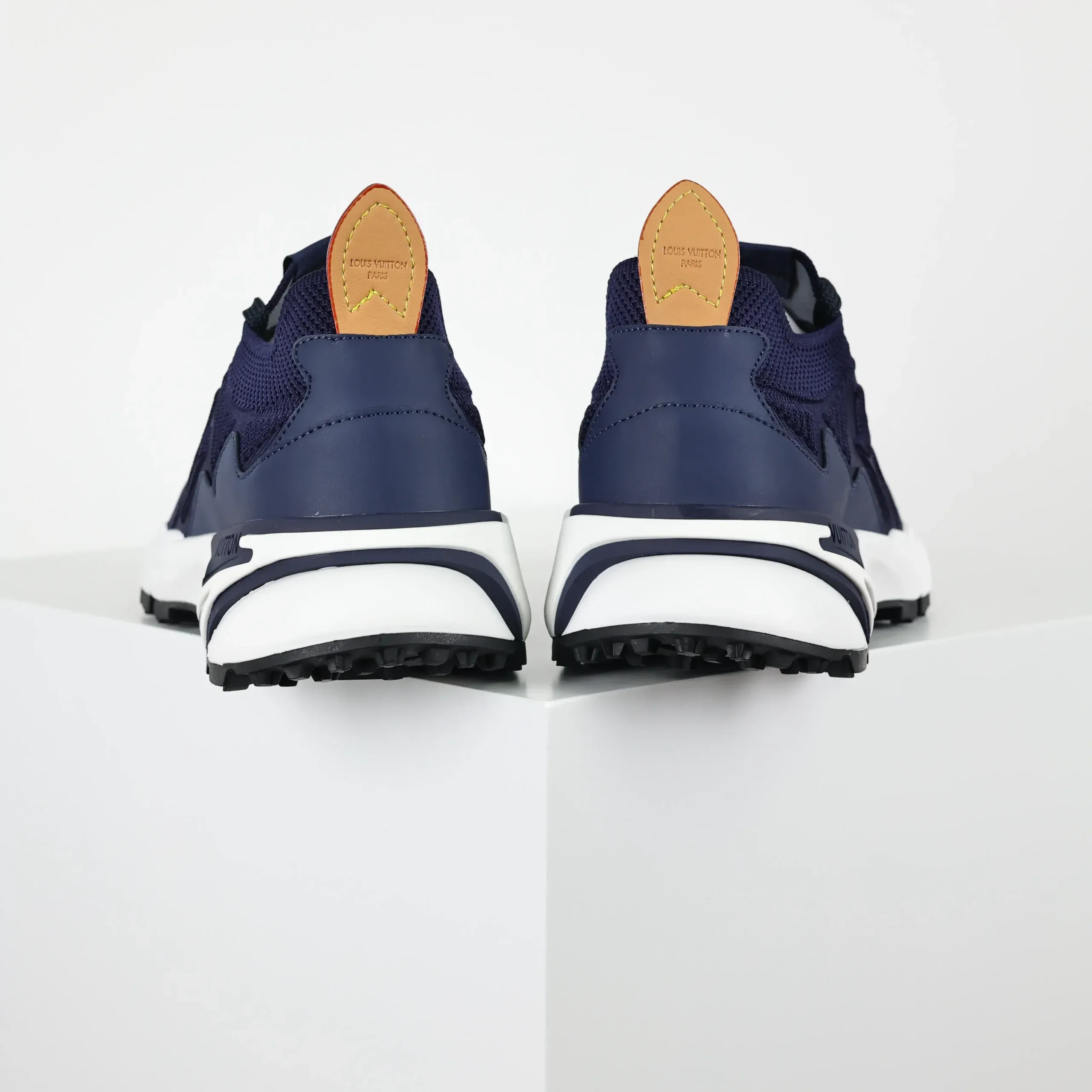 Runner Tatic Knitted Lace Up Sneakers In Blue And White - Image 6