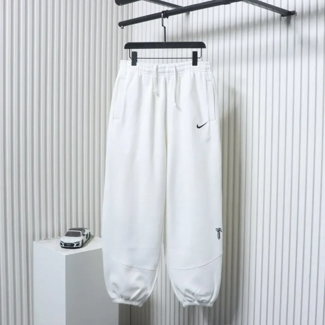 Sup.1reme X N1Ke 25Fw Nike Collaboration Pants With Fleece Lining - Image 11