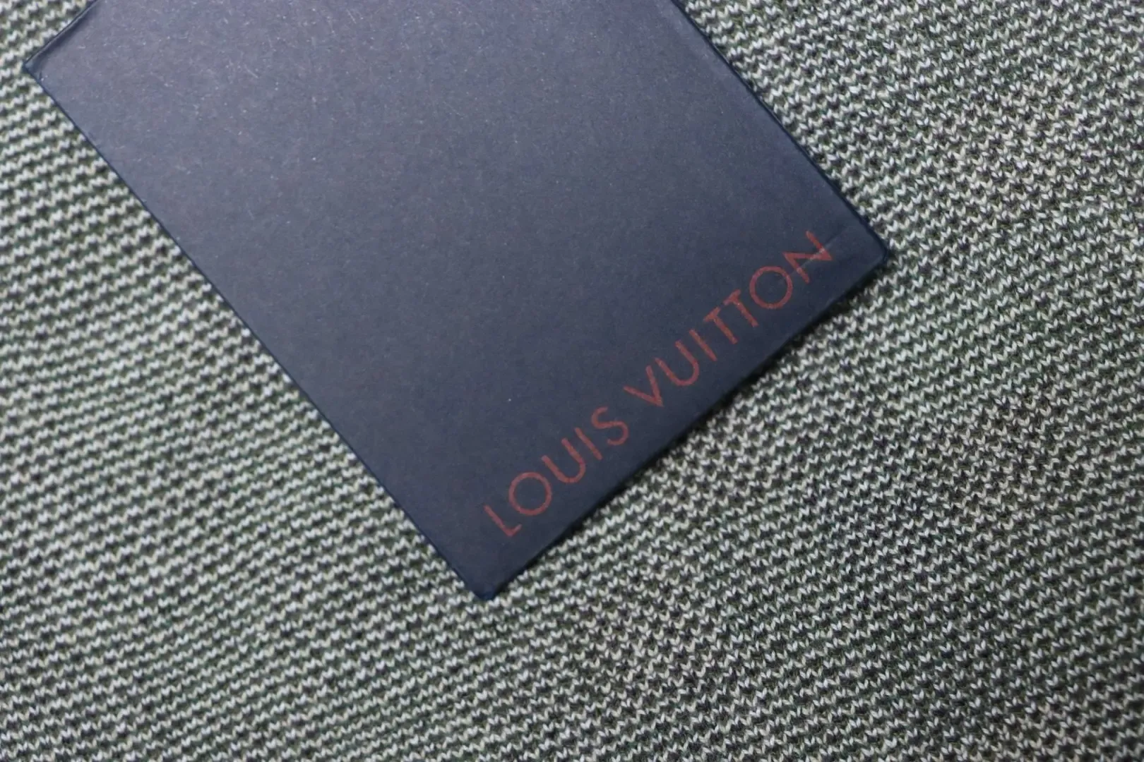 Sweater With Mosaic Pattern Round Neck And Back Studs - Image 13