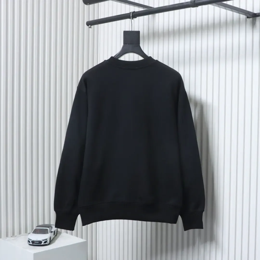 Sweatshirt With Four Leaf Clover Pattern And Round Neckline - Image 2