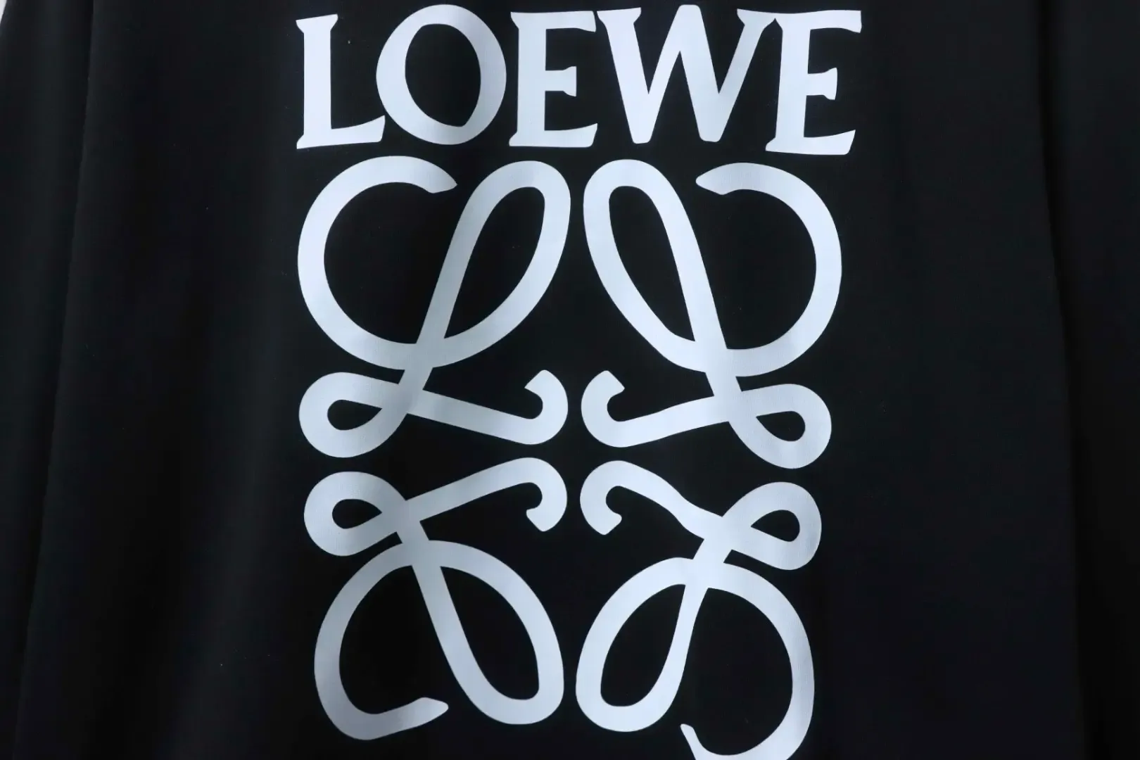 Sweatshirt With Four Leaf Clover Pattern And Round Neckline - Image 6