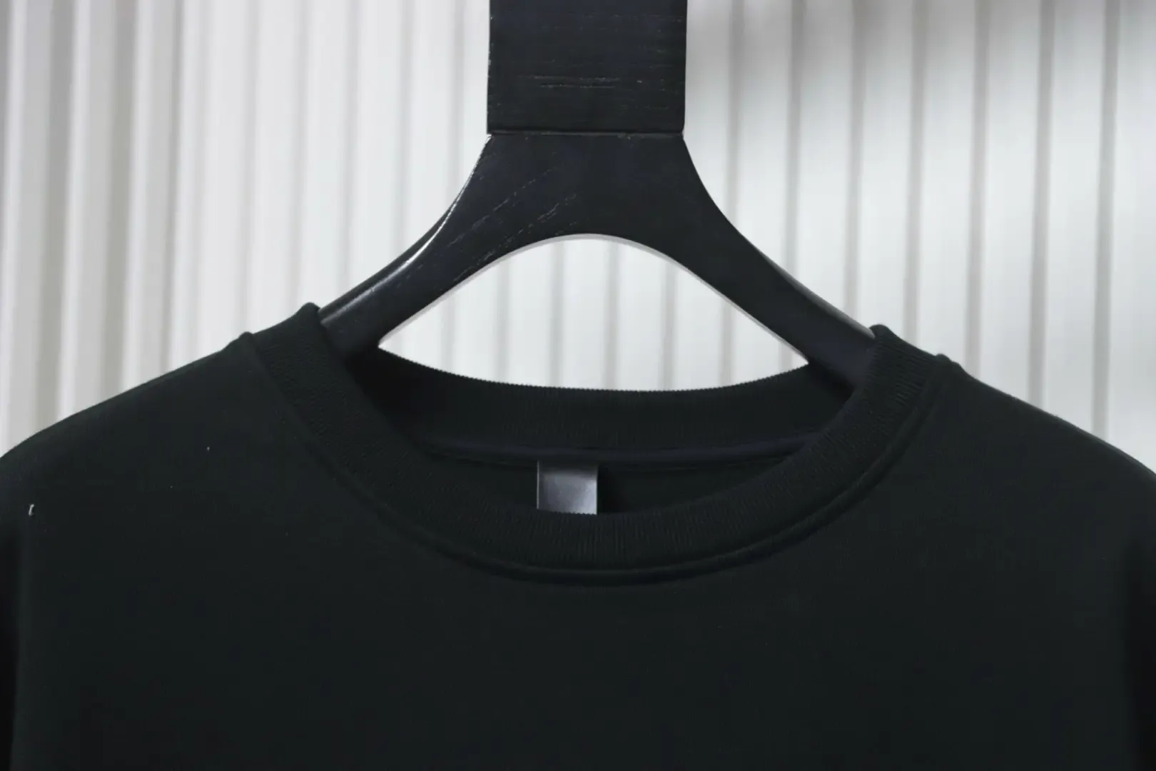 Sweatshirt With Leather Label Cross Embroidery And Round Neck - Image 3