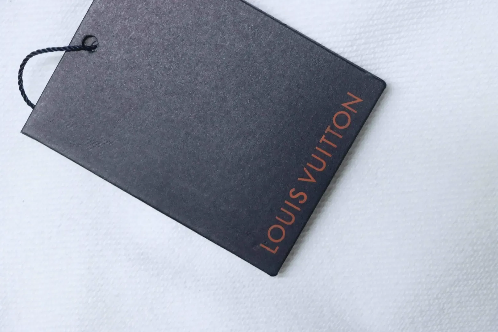 Sweatshirt With Sunflower Embroidery And Round Neck - Image 9