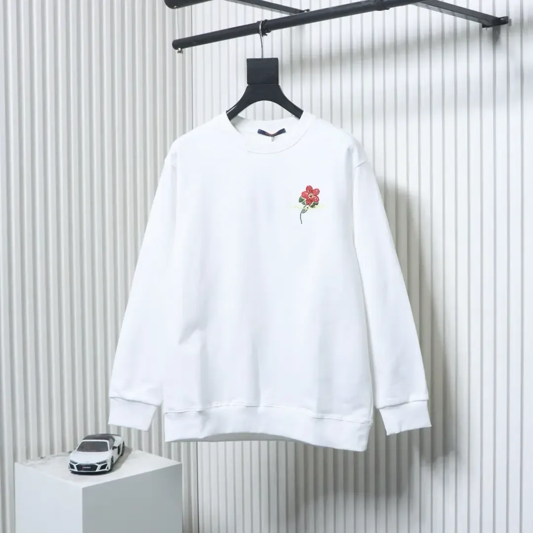Sweatshirt With Sunflower Embroidery And Round Neck
