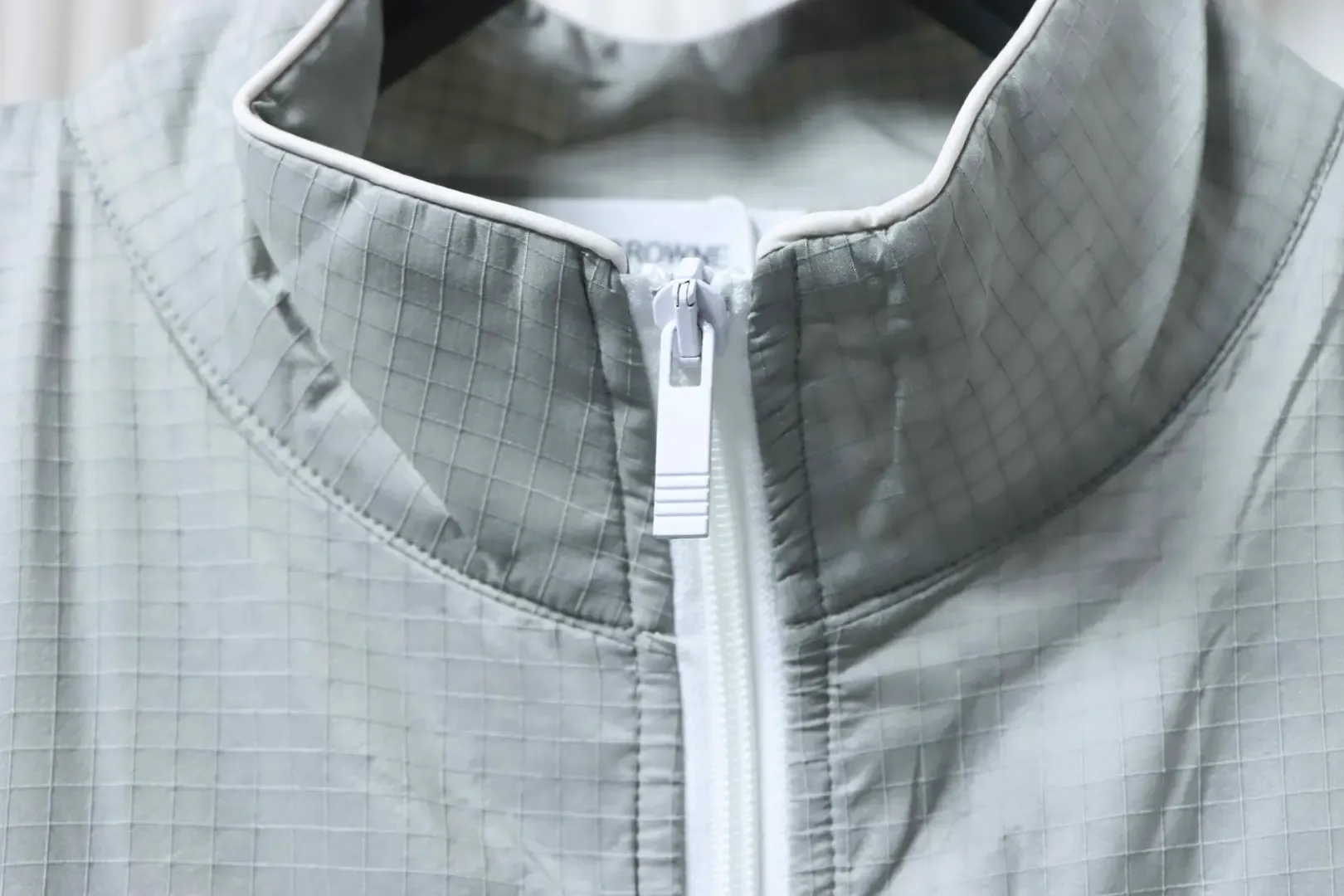 Tb Double Layered Leisure Jacket With Four-Ply Woven Stand Up Collar - Image 5