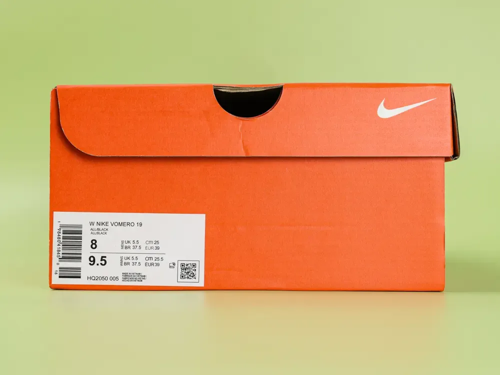 Vomero Plus Women'S Road Running Shoes Black - Image 12