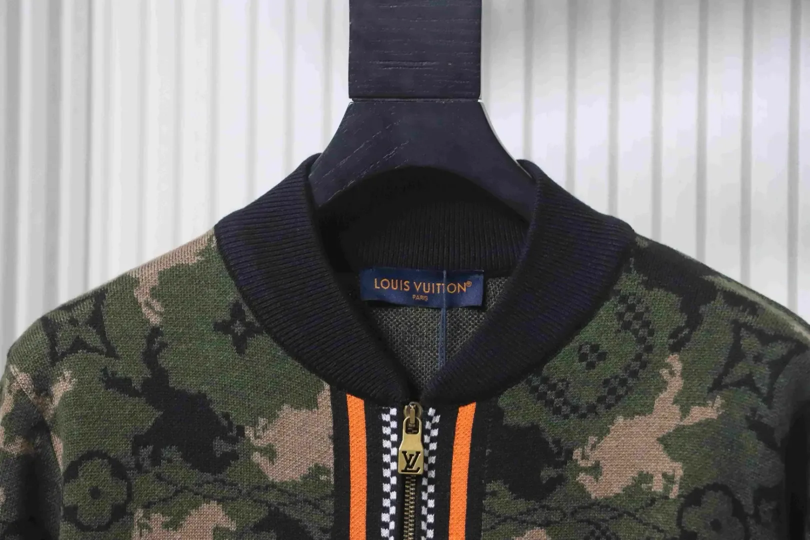 Western Cowboy Jacquard Cardigan With Camouflage Pattern - Image 3