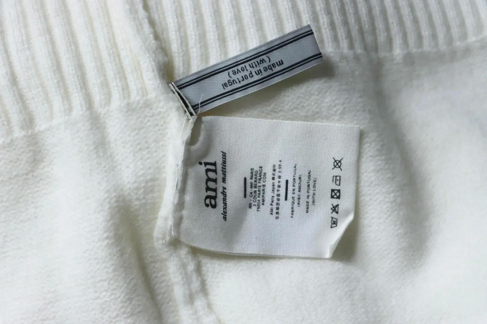 AMI Sweater In A Minimalist French Style With A Round Neckline And A Silver Heart Logo - Image 9