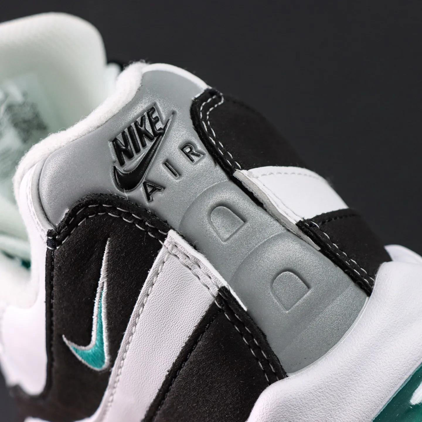 Air Max 95 OG White and Black - etkick reps