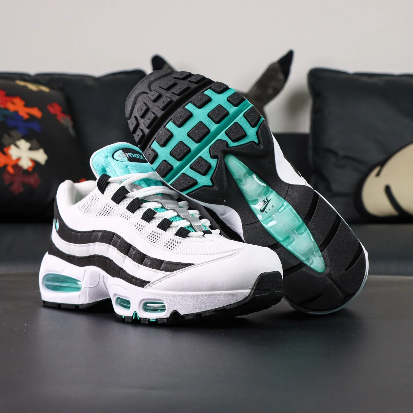 Air Max 95 OG White and Black - etkick reps