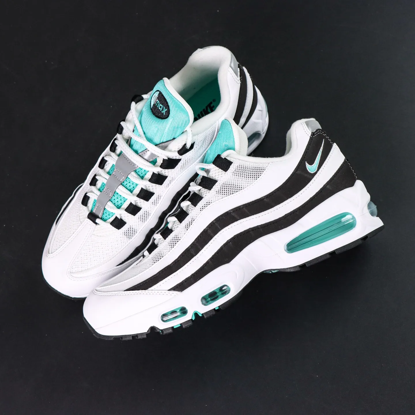 Air Max 95 OG White and Black - etkick reps