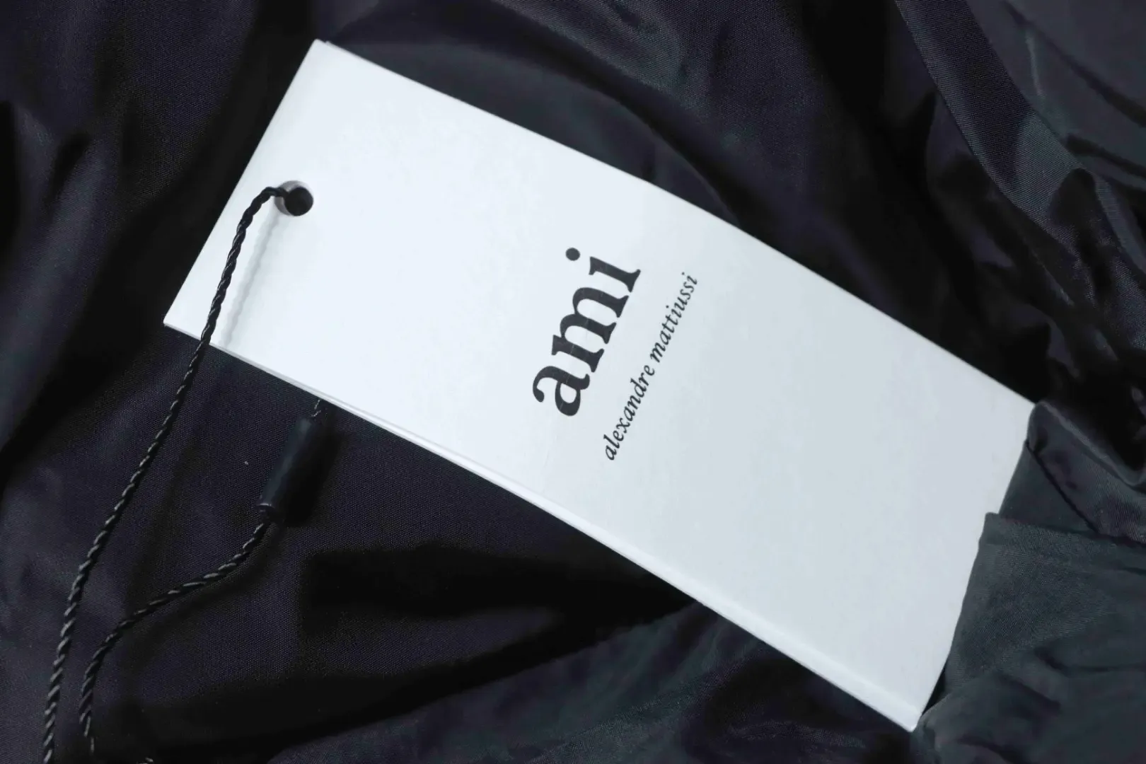 Ami 25Fw Down Jacket With Heart Embossing - Image 13