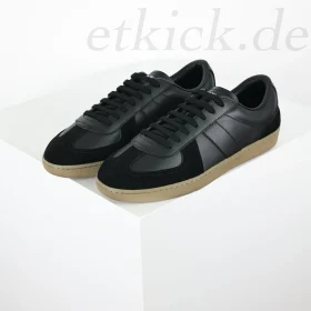 B01 Matchpoint Sneakers In Black Smooth Calfskin And Black Suede