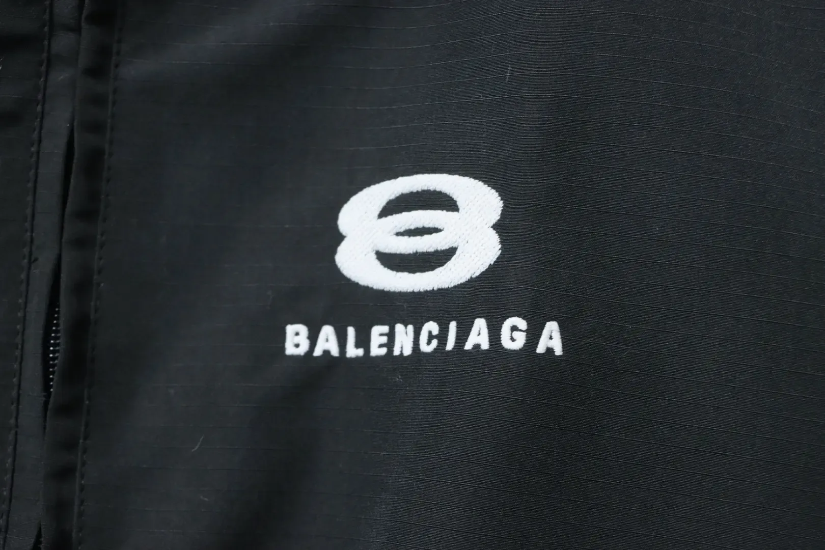 Balenciaga Blcg 24Fw Cotton Jacket With Double Embroidered Logo. - Image 7