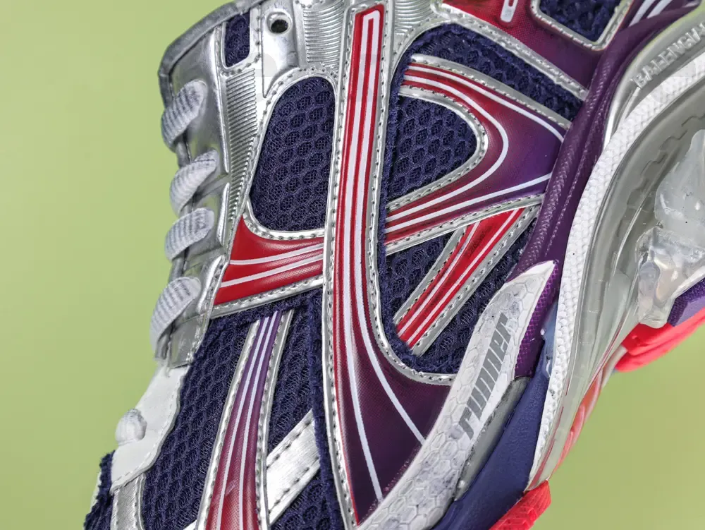 Balenciaga Mens Running Shoes With A Gradient Color Design In Navy Blue Red And Gray - Image 11