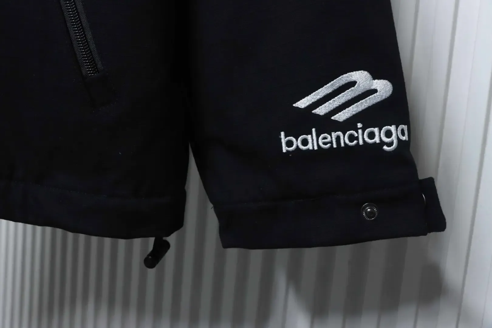 Balenciaga Ski Quilted Jacket With Embroidered Logo - Image 7