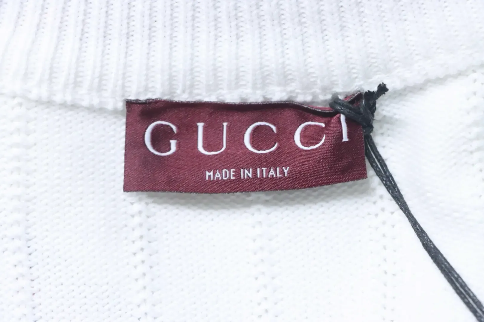 Cardigan With Embroidered Signature Letter - Image 10