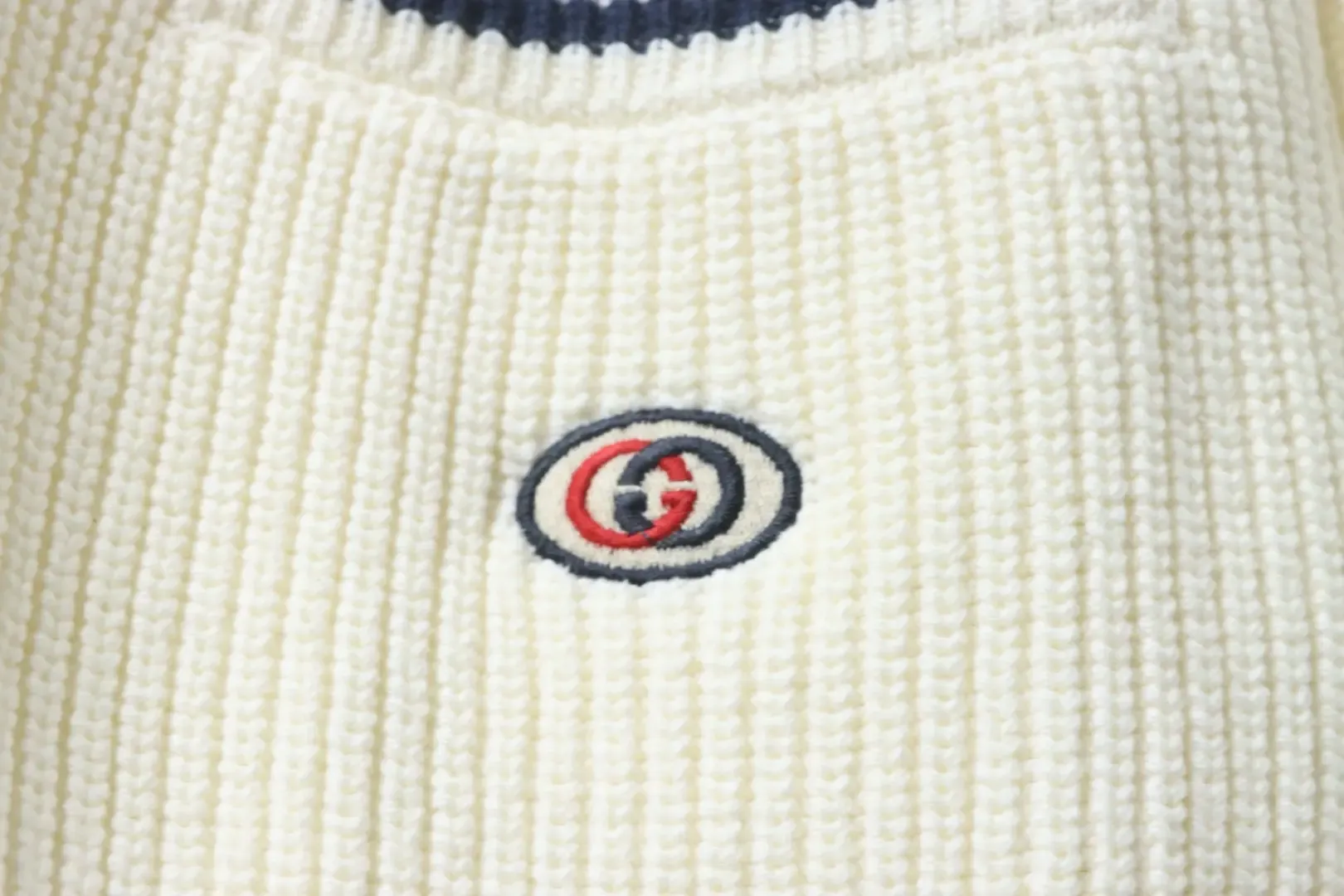 Color Blocked Striped Knitted Cardigan - Image 7