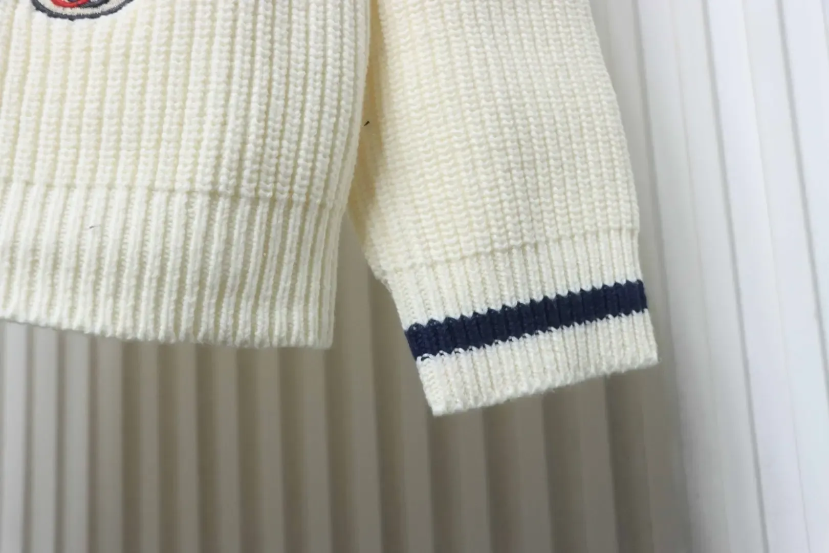 Color Blocked Striped Knitted Cardigan - Image 9