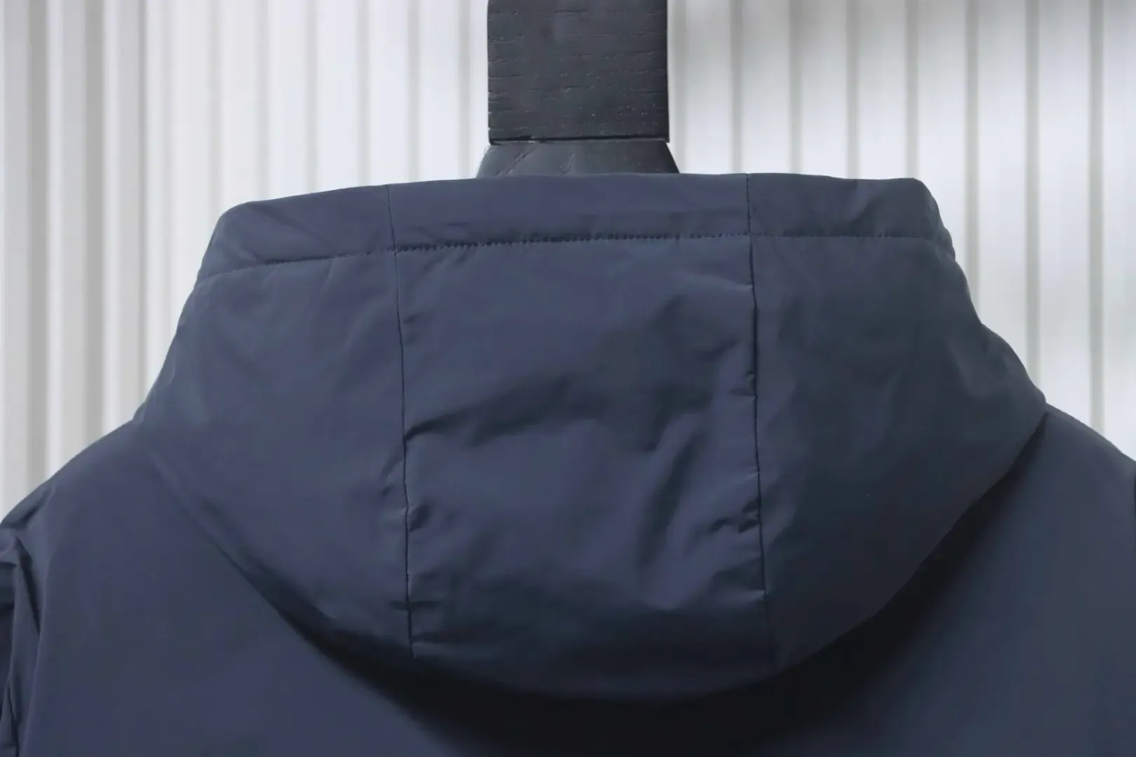 Maya Men'S Down Jacket With Hood - Image 4