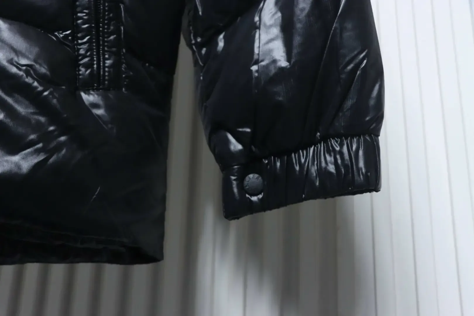 Moncler Dervox Down Jacket With A Short Stand Up Collar - Image 6