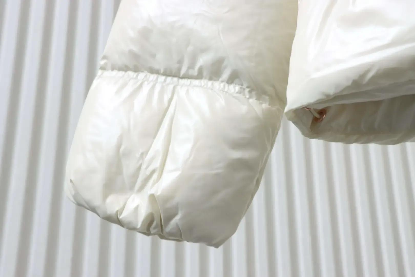 Moncler Serfanto Women's Short Down Jacket with Hood - Image 6