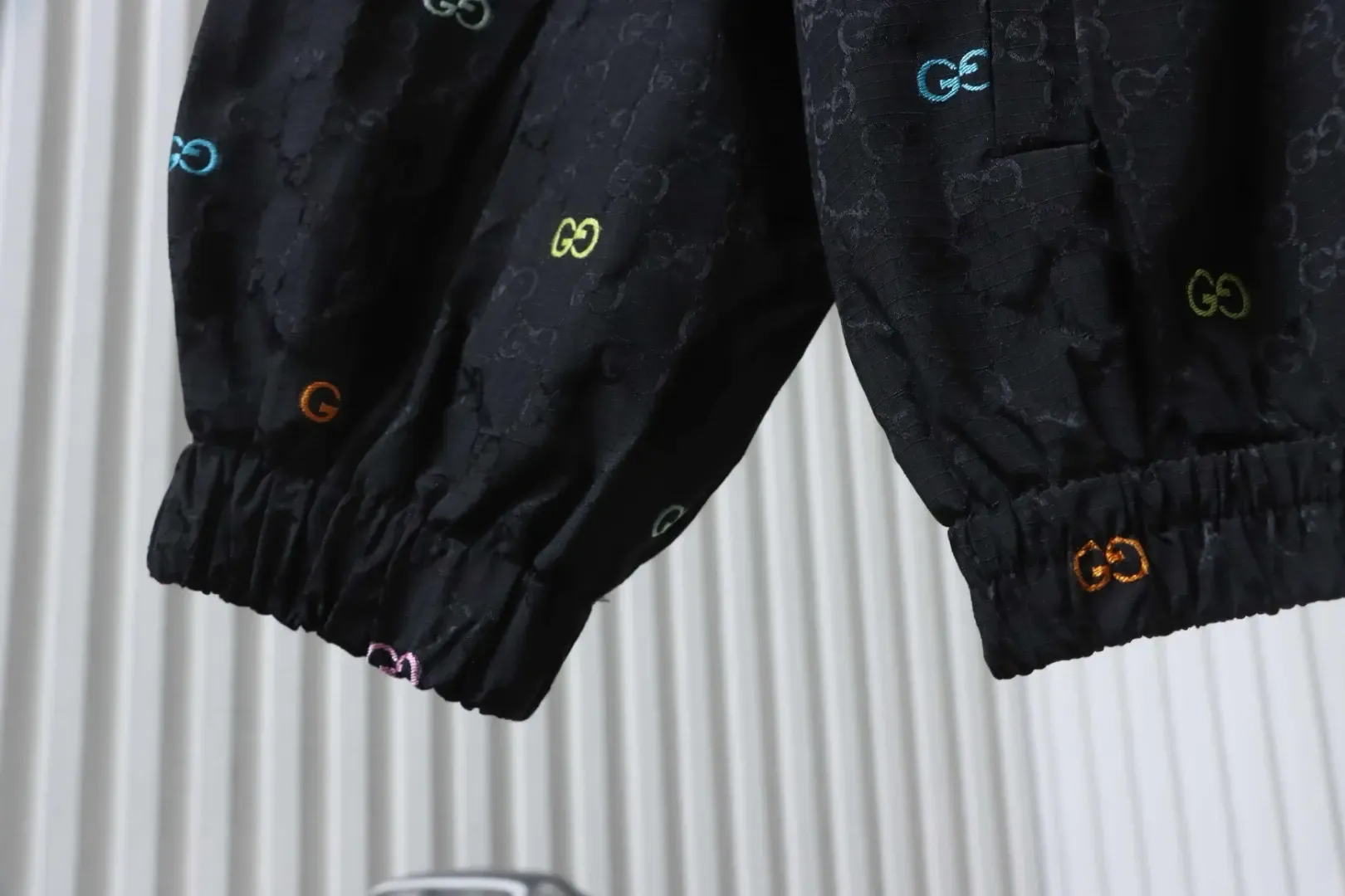 New, Colorful Hooded Jacket Made Of Jacquard Canvas With A Patchwork Pattern - etkick reps