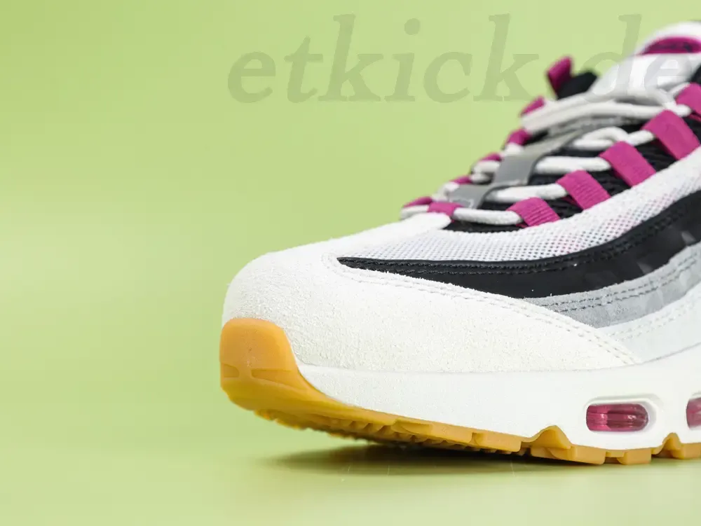 Nike SB x Air Max 95 Cactus Flower - Image 5